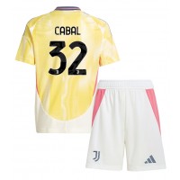 Juventus Juan Cabal #32 Fußballbekleidung Auswärtstrikot Kinder 2024-25 Kurzarm (+ kurze hosen)